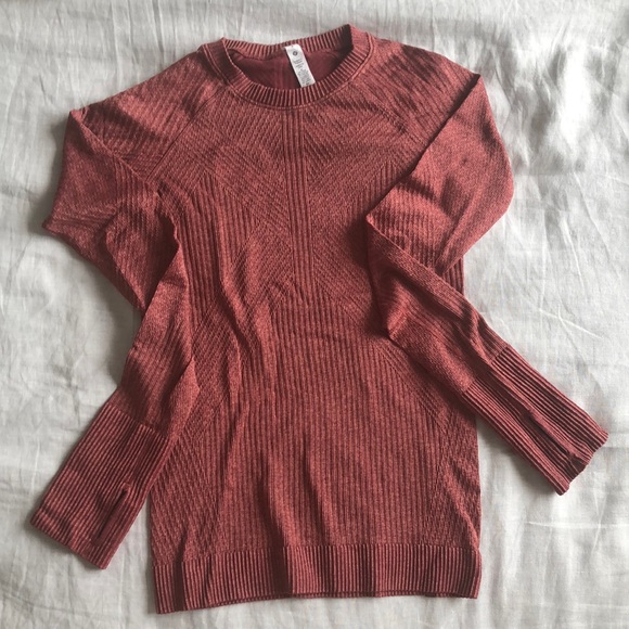 Lululemon running top - Picture 1 of 4